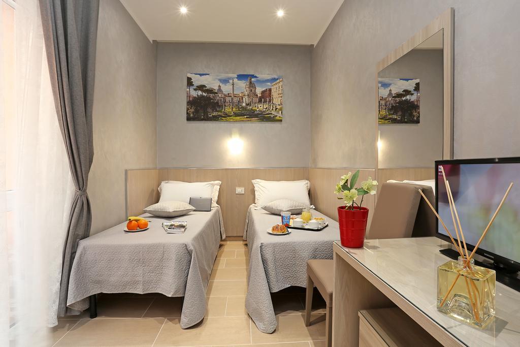AdoraSuite 2 Roma Exterior foto
