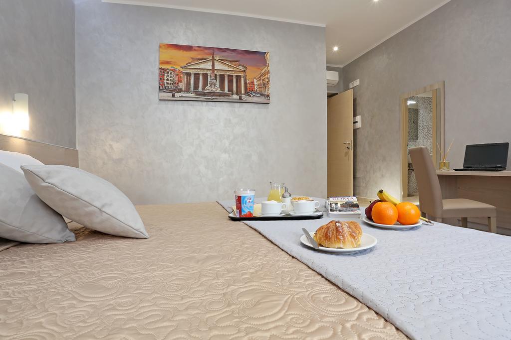 AdoraSuite 2 Roma Exterior foto